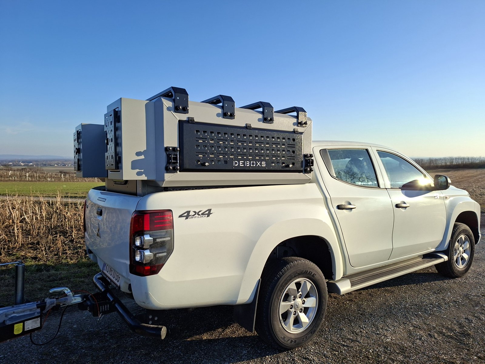 DEBOXS Hardtop for Pickup – universal fit, flexible and removable