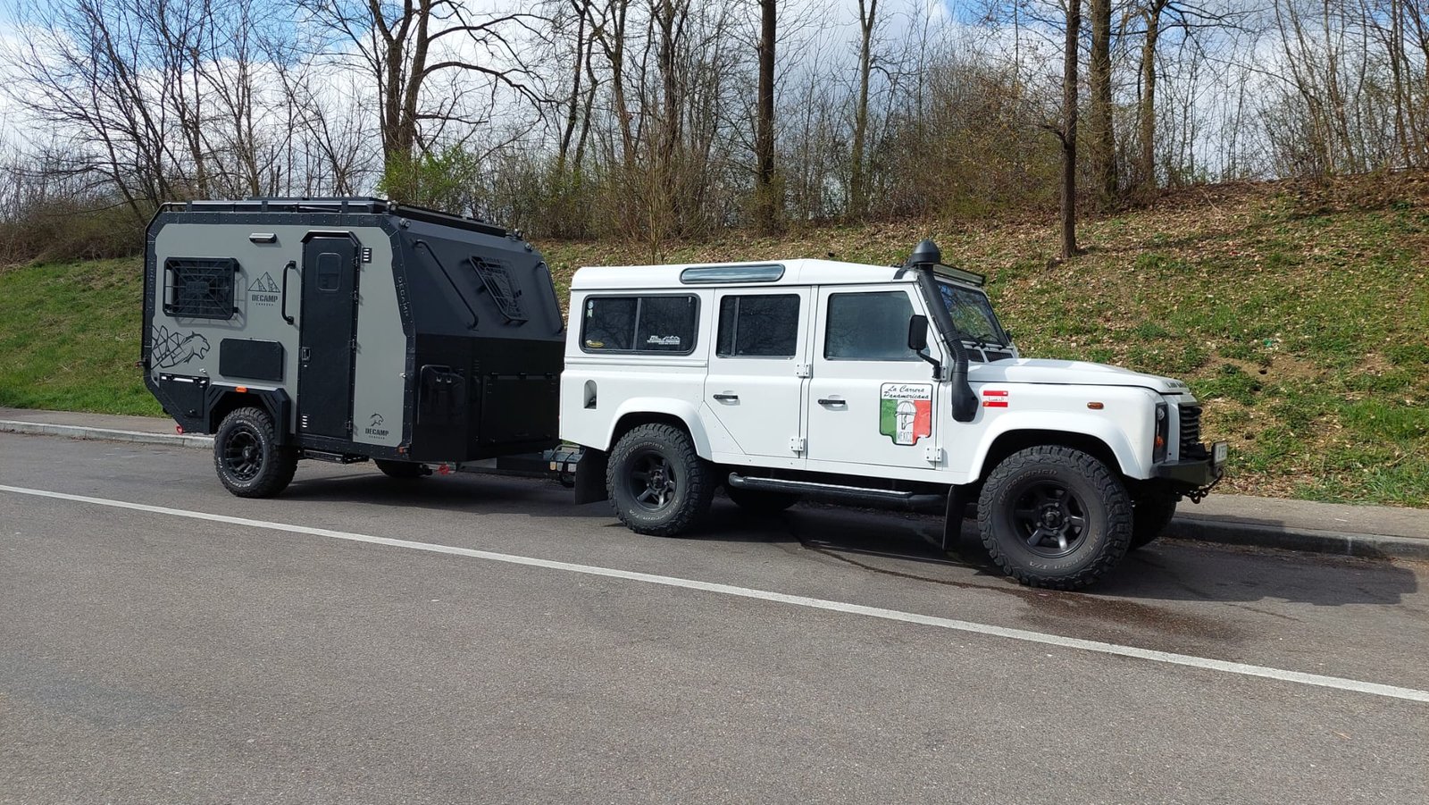 Adventure in Tyrol with the Land Rover Defender &amp; DECAMP X3